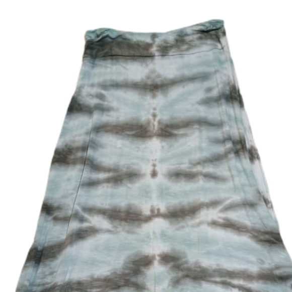 tribal jeans Tie-Dye Maxi Skirt in Light Blue and Gray - Picture 3 of 3